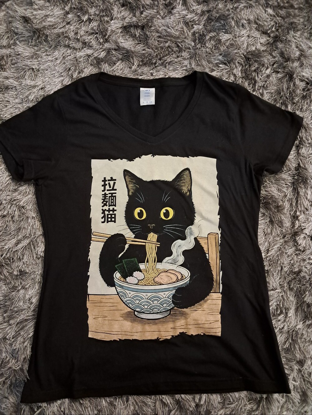 Black Cat Japanese Asian Ramen Graphic Tee Womens Fitted Medium